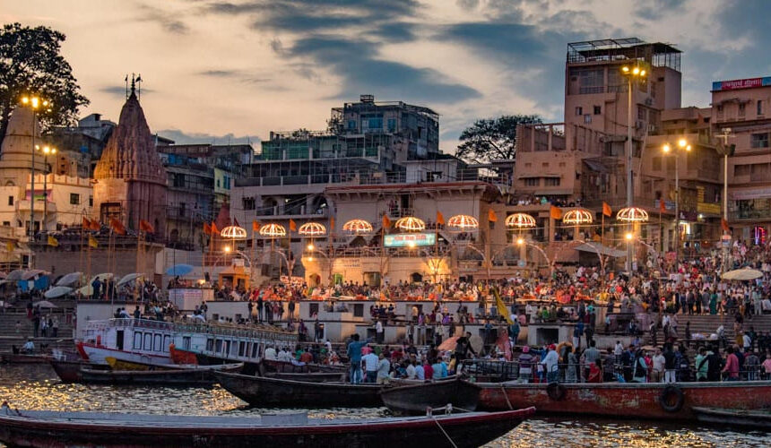 Varanasi, Bodh Gaya & Patna Tour