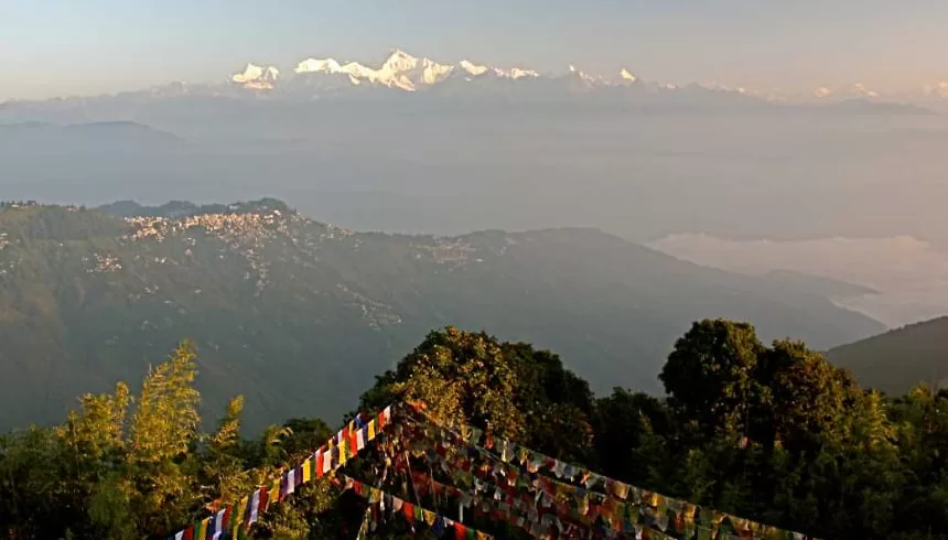Embark on a serene journey through the misty hills of West Bengal with this 3-day itinerary covering Lava, Rishop (Rishyap), and Kalimpong.