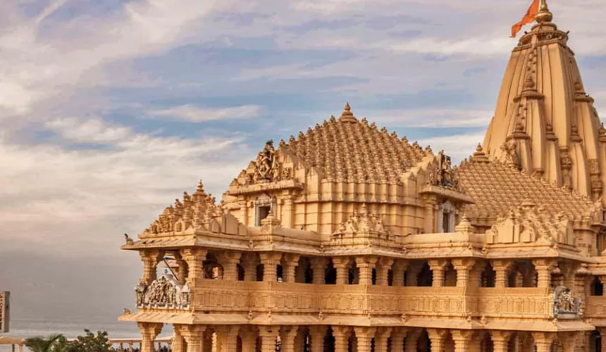 Gujarat Temples ,Natural life and Statues Tour Package