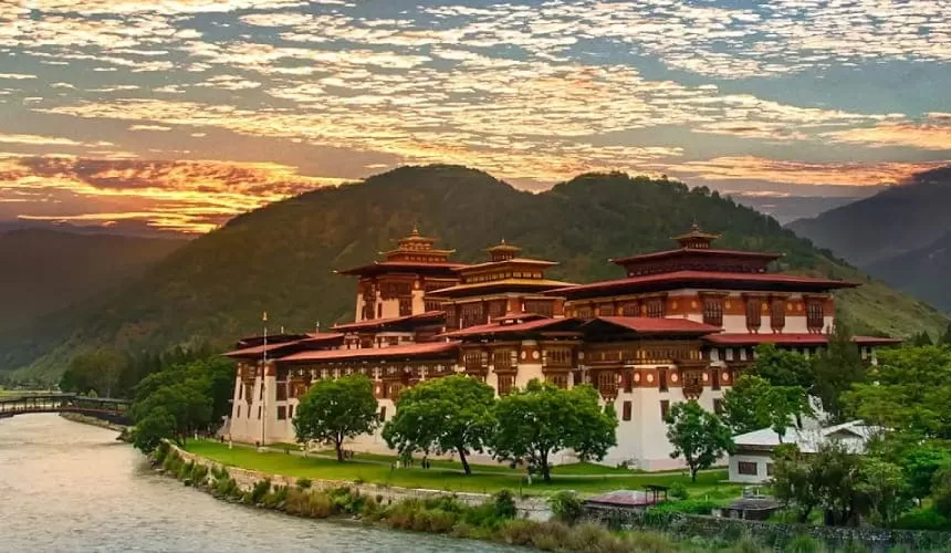 Darjeeling Educational Tour Package with Lamahatta