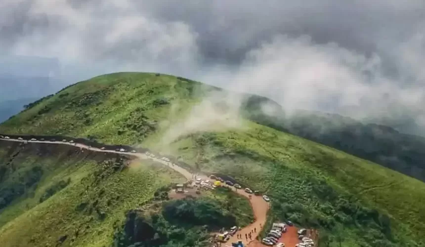 Chikmagalur & Hampi Heritage Leisure Tour from Bangalore