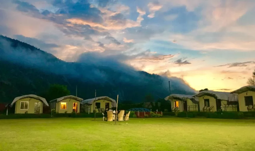 Top 25 Resorts in Himachal Pradesh for a Luxurious Mountain Stay