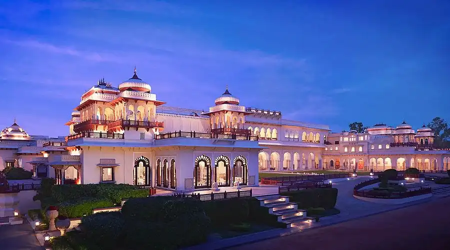 facade-of-rambagh