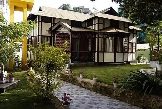 Orange Homestay 2